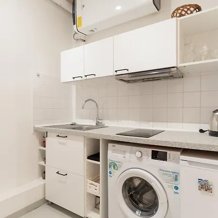 Apartment Guesthost - Cozy Monumentale M5 & Chinatown Mailand